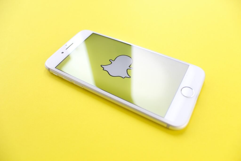 The Science Behind the Best Time to Post on Snapchat 5 Snapchat2