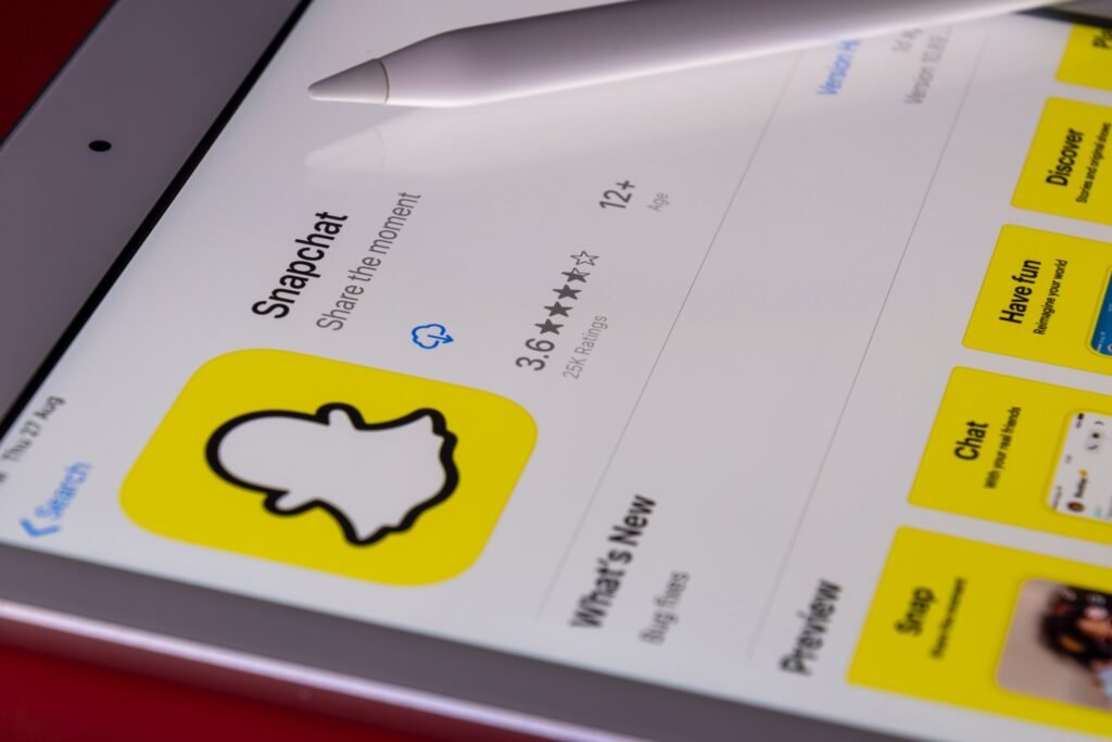 The Science Behind the Best Time to Post on Snapchat 3 Snapchat3